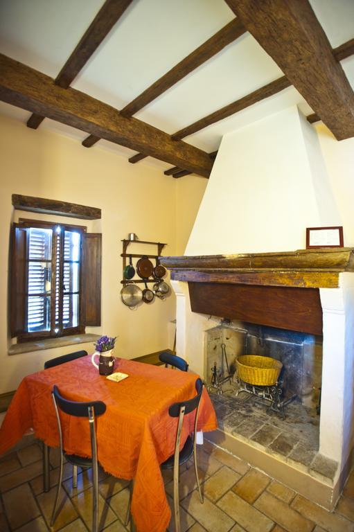 Gasthaus Casa Castellina Foligno Zimmer foto