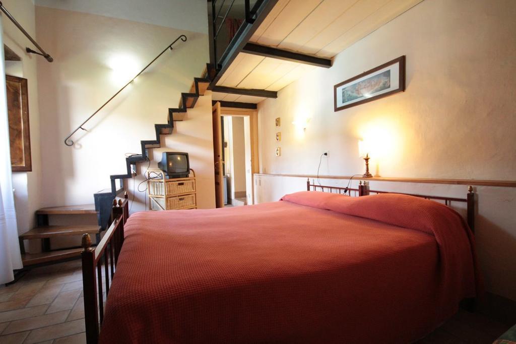 Gasthaus Casa Castellina Foligno Zimmer foto