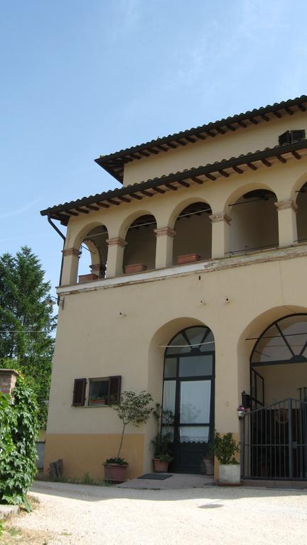 Gasthaus Casa Castellina Foligno Zimmer foto